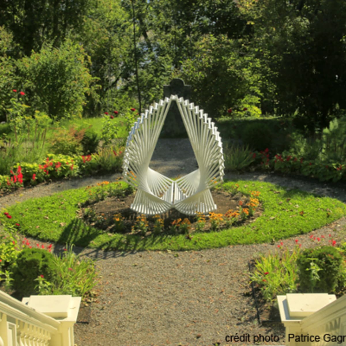 jardin_harmonique_de_sculptures_du_domaine_forget_4