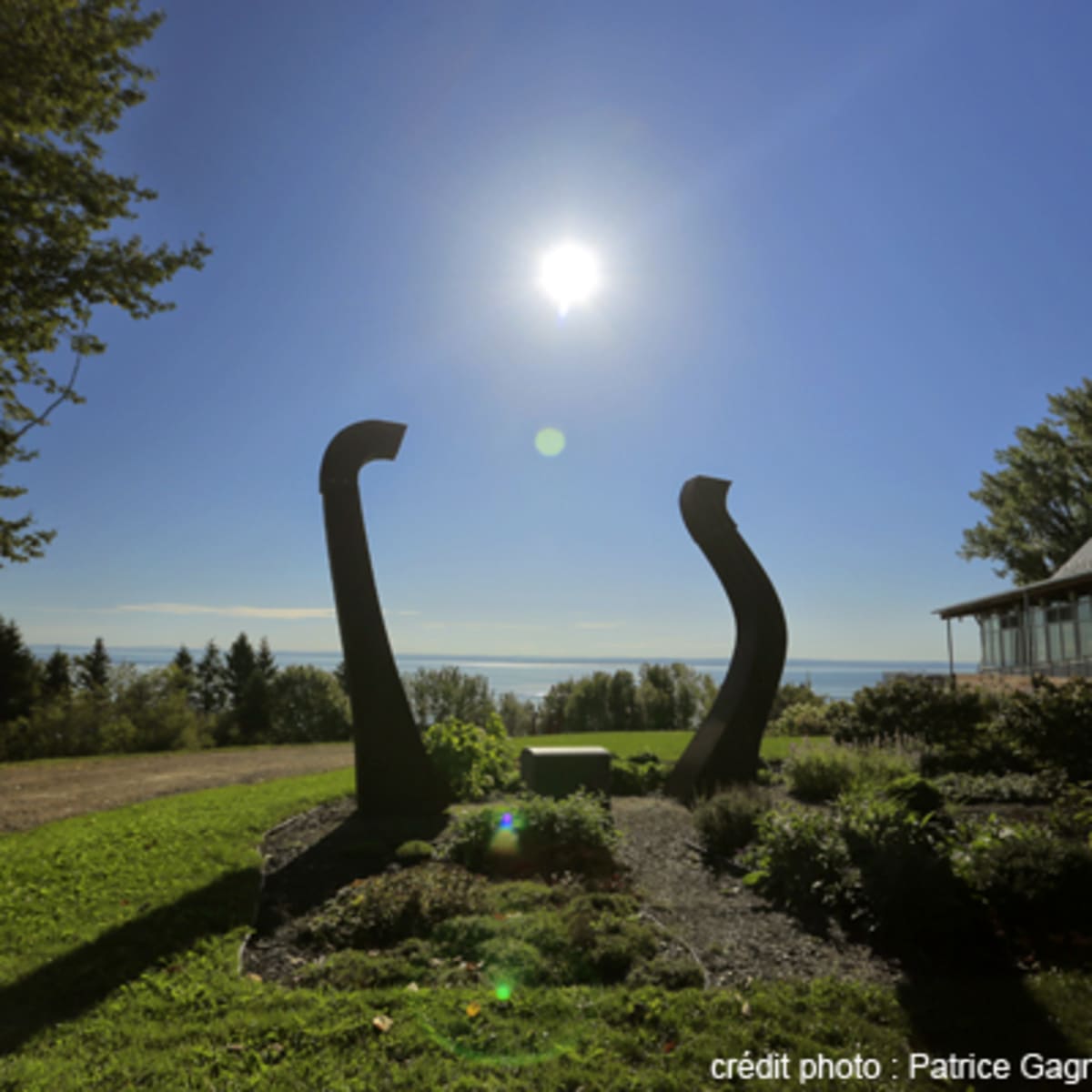 jardin_harmonique_de_sculptures_du_domaine_forget_5