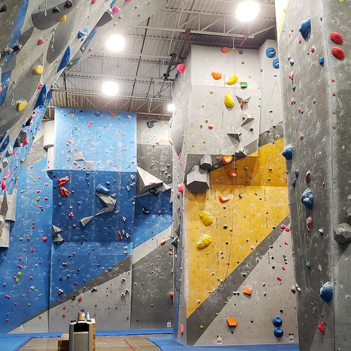 le_crux_boisbriand___centre_descalade_2