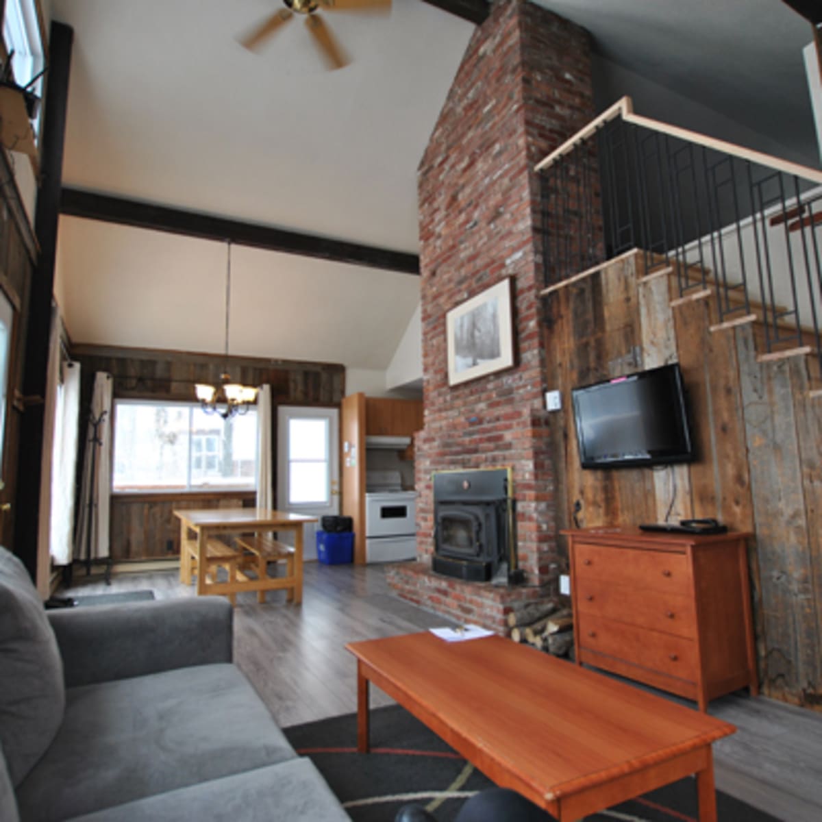 le_montagnard_hotel_condos__chalets_13