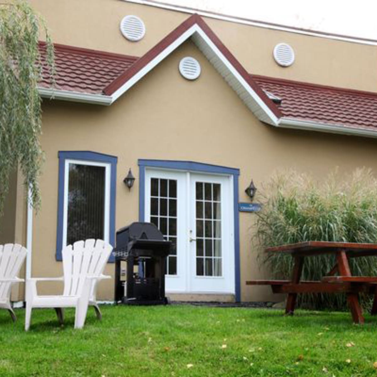 le_montagnard_hotel_condos__chalets_4