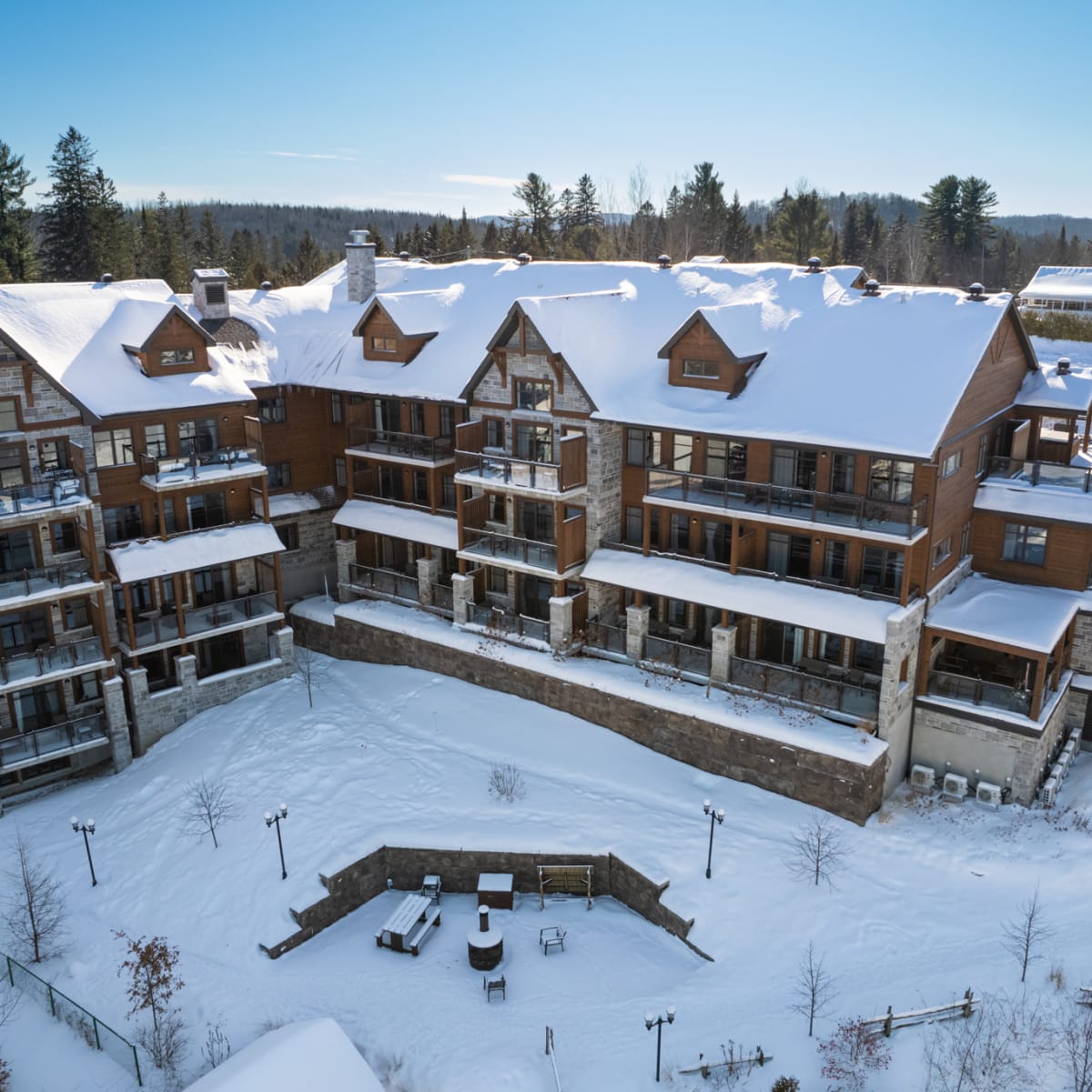 le_viking_resort__marina_2_h
