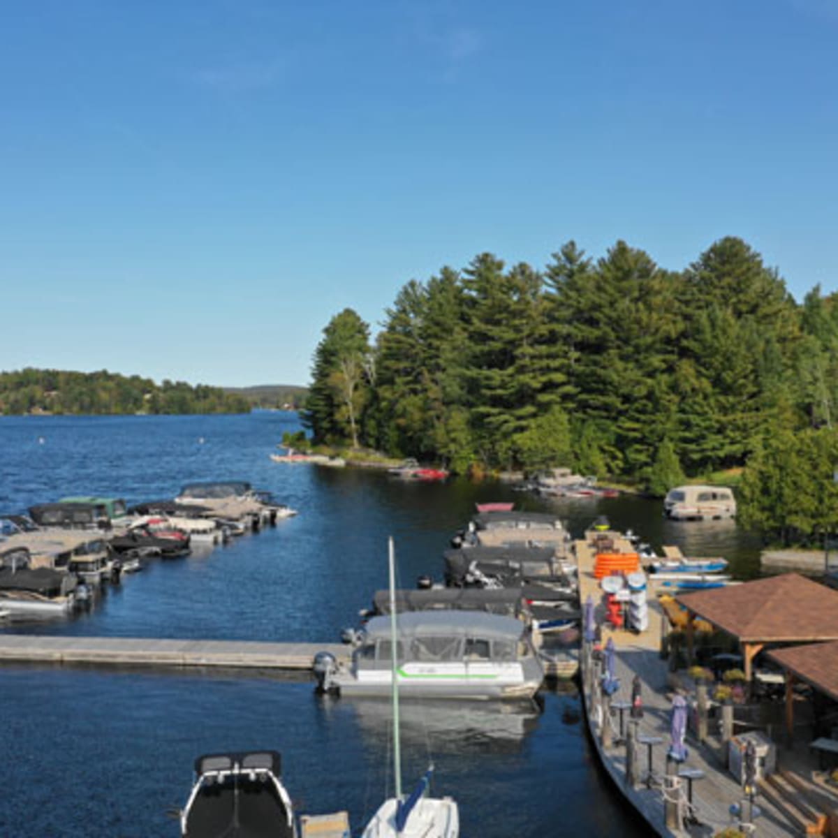 le_viking_resort__marina_3
