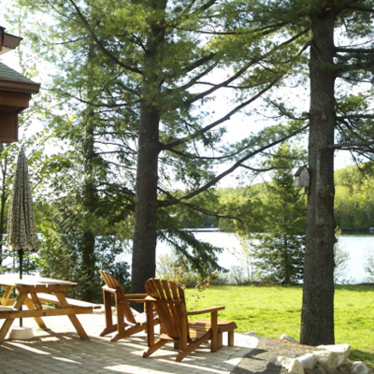 les_chalets_du_lac_grenier_1