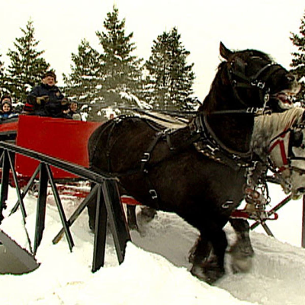 les_super_glissades_de_saint_jean_de_matha_du_cvc_lanaudiere_4_h