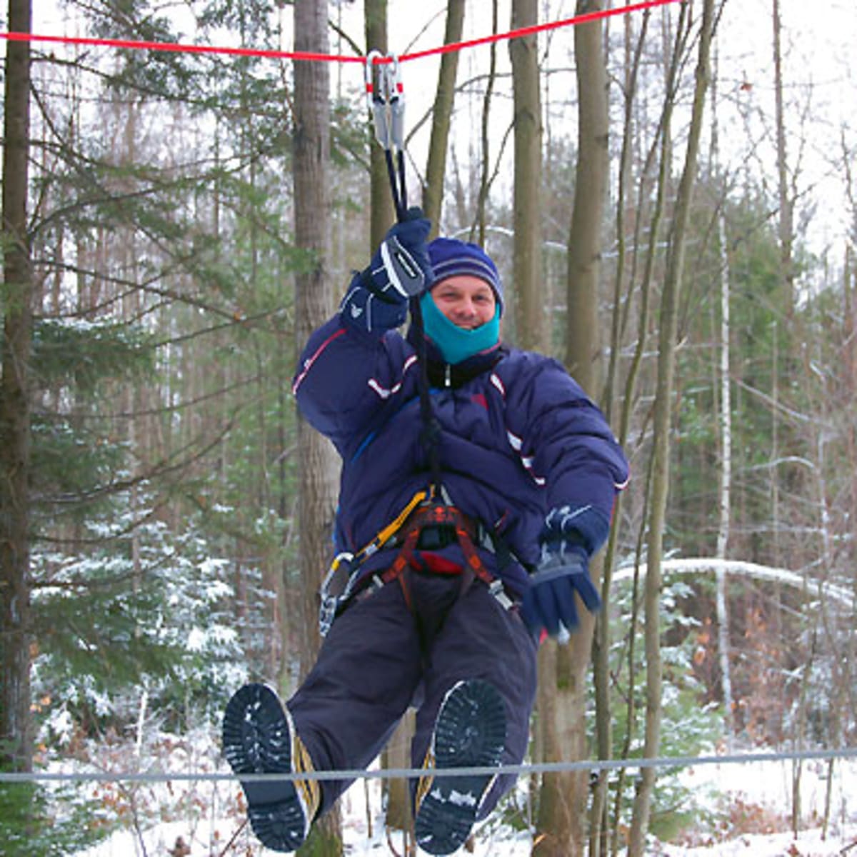 parcours_dhebertisme_aerien_du_parc_du_domaine_vert_1_h