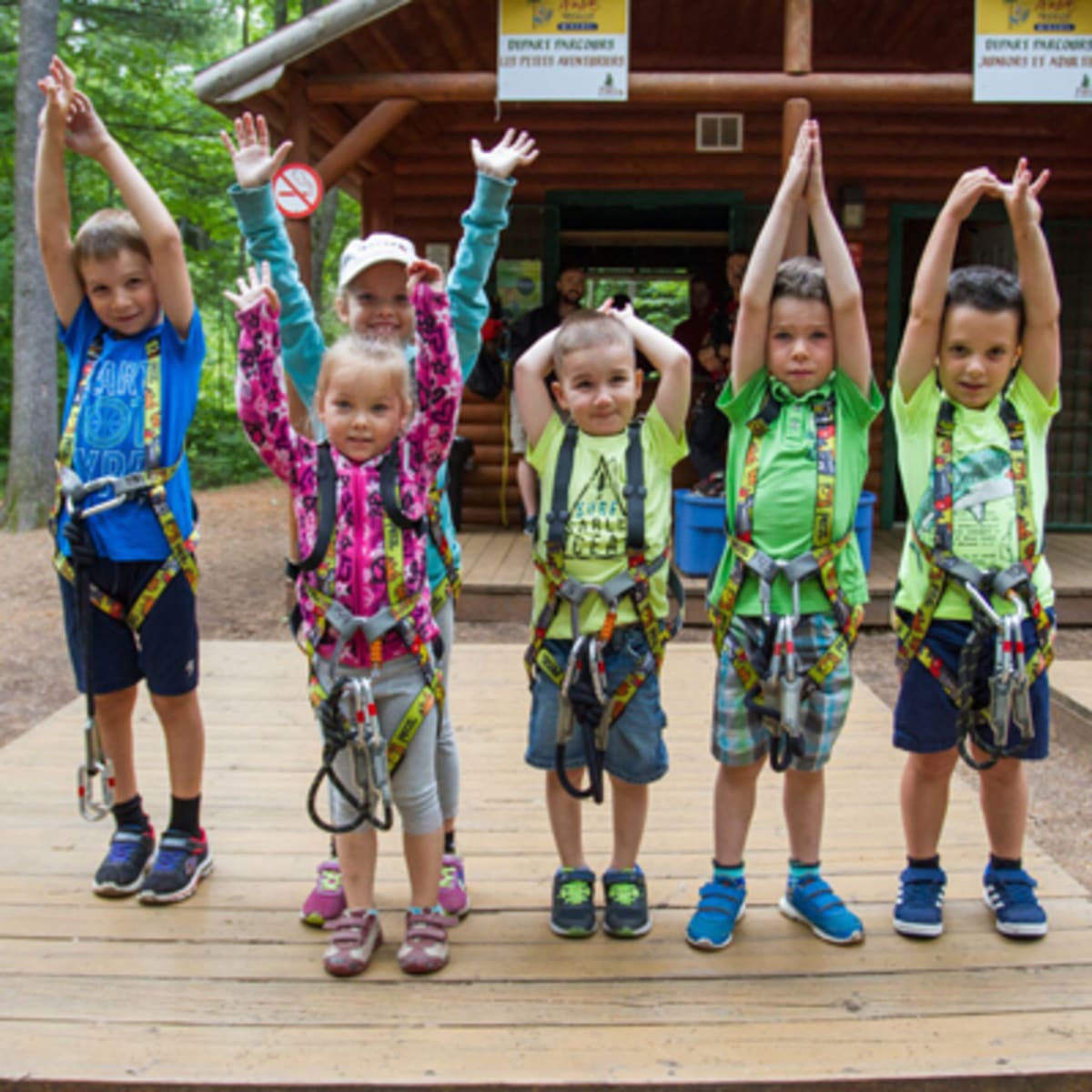parcours_dhebertisme_aerien_du_parc_du_domaine_vert_3