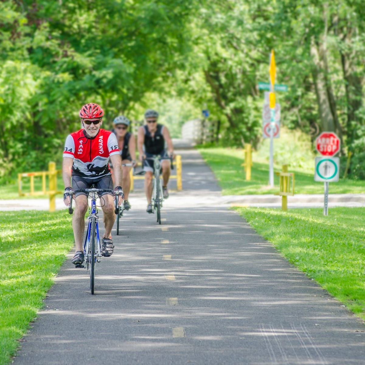 piste_cyclable__la_route_des_champs_13