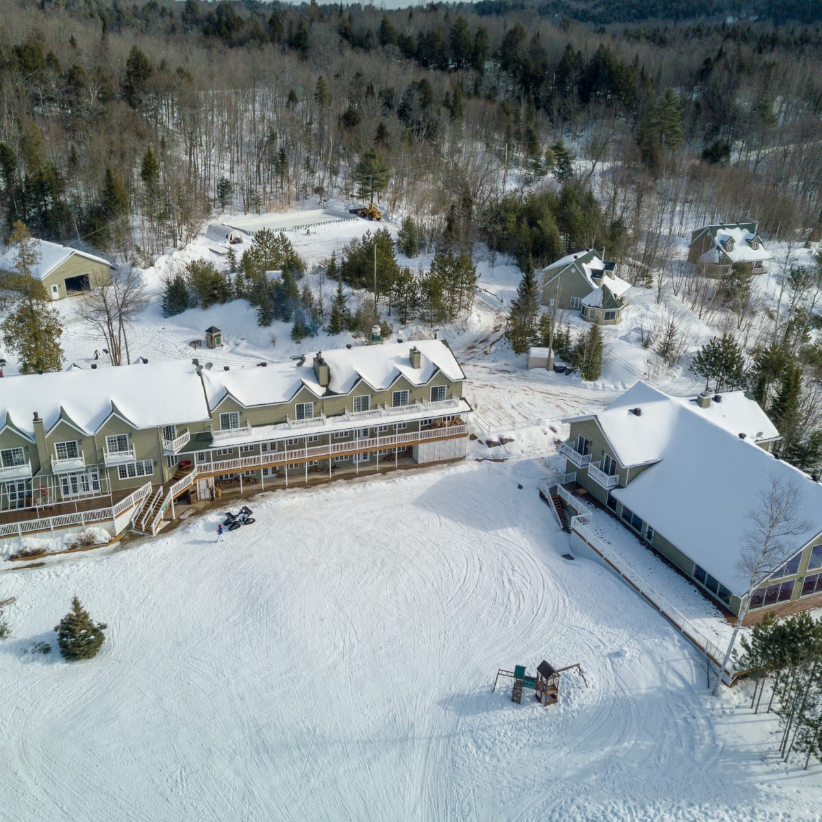 pourvoirie_du_lac_blanc_inc_1_h