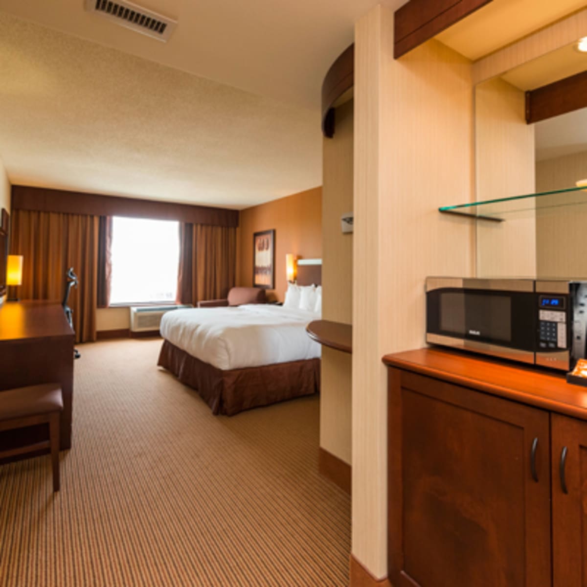 quality_inn__suites_levis_10