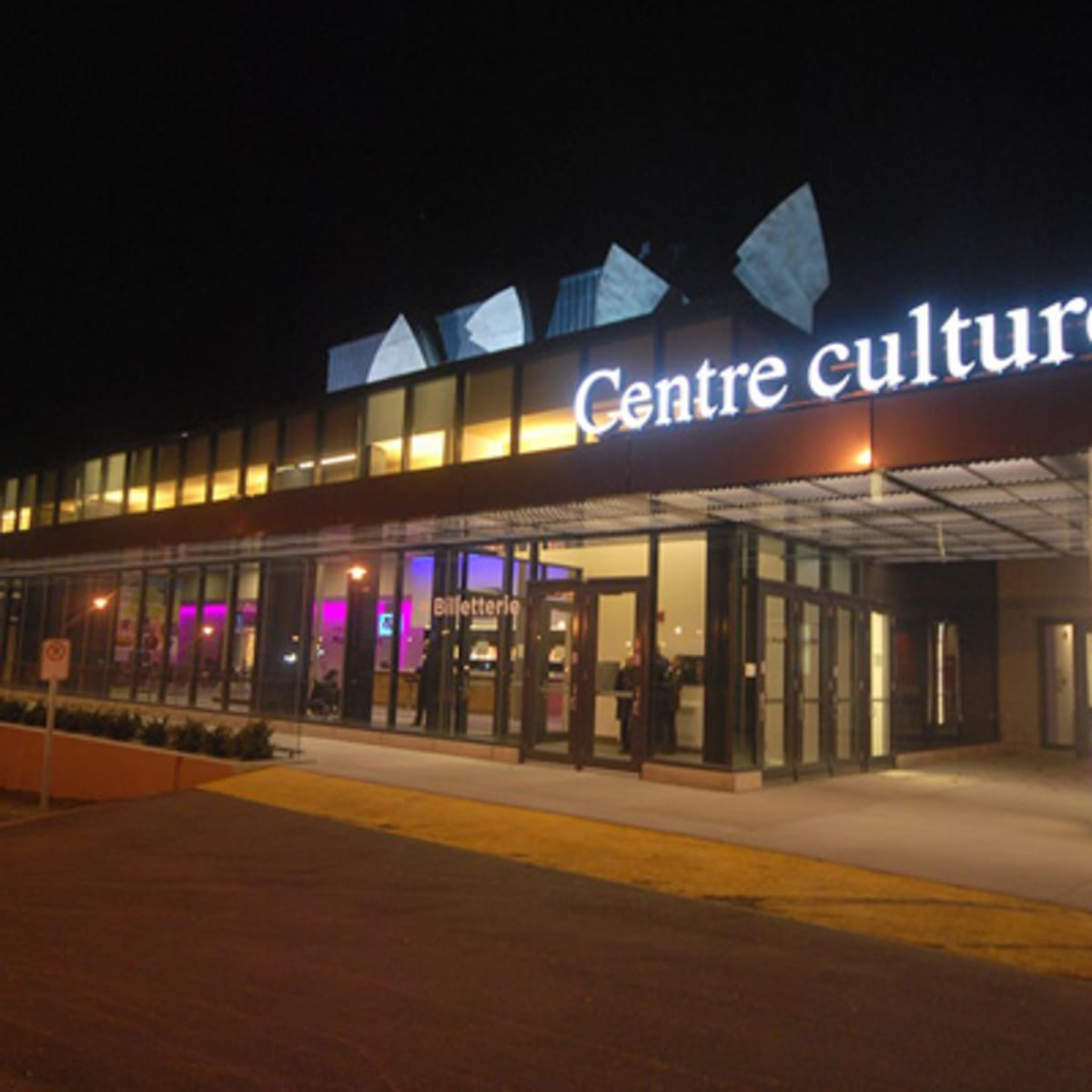 salle_maurice_obreadycentre_culturel_de_luniversite_de_sherbrooke_1