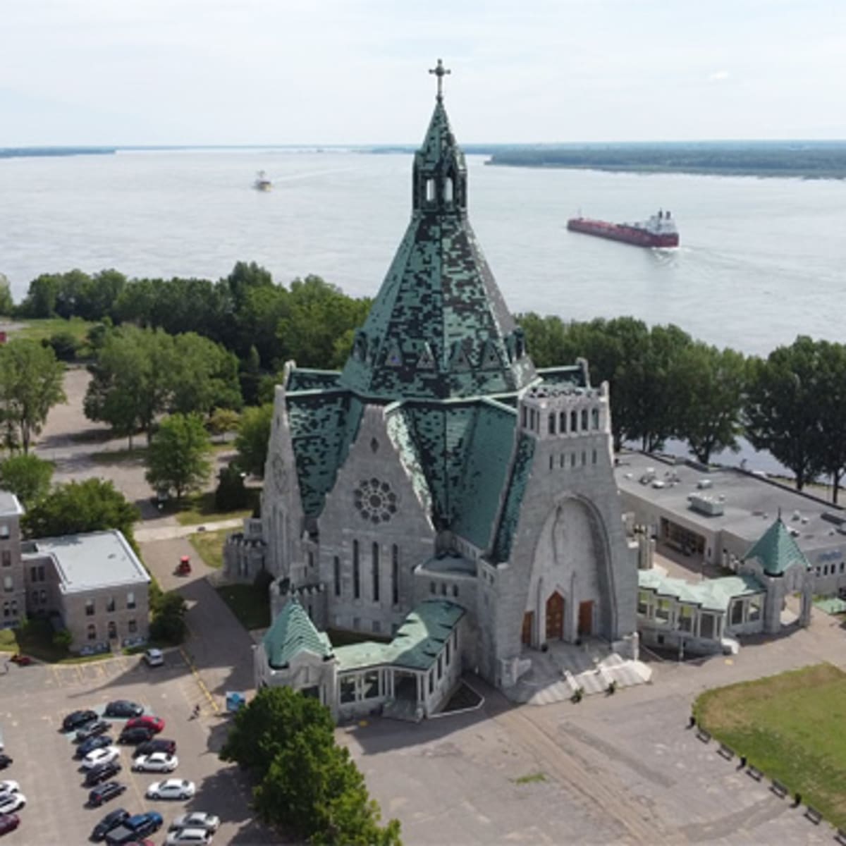 sanctuaire_notre_dame_du_cap_9