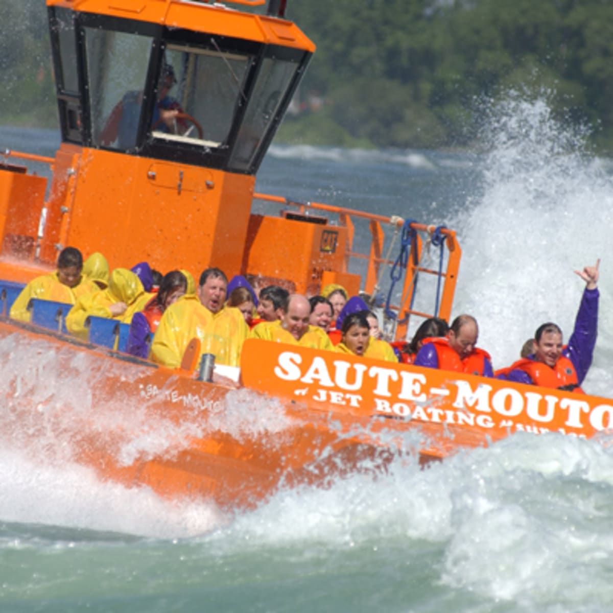 saute_moutons_sur_les_rapides_de_lachine_1