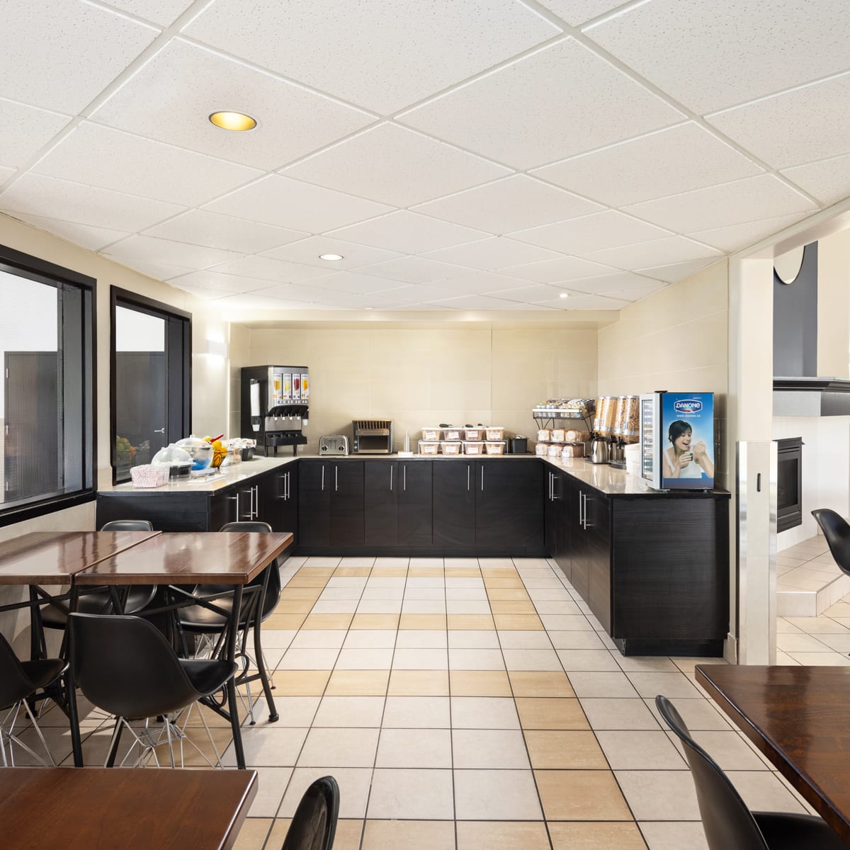super_8_hotel_ste_agathe_des_monts_9
