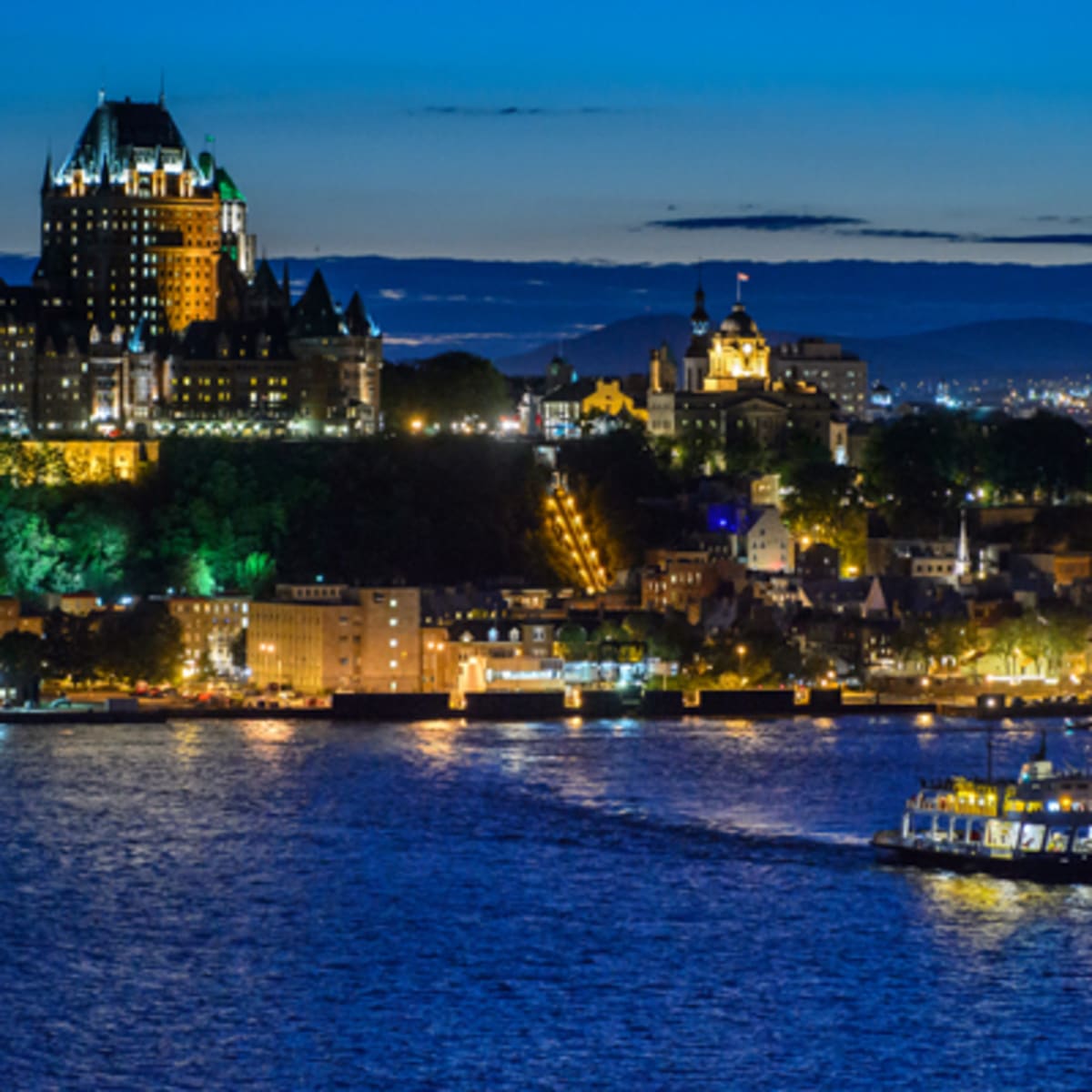 traverse_quebec___levis_1
