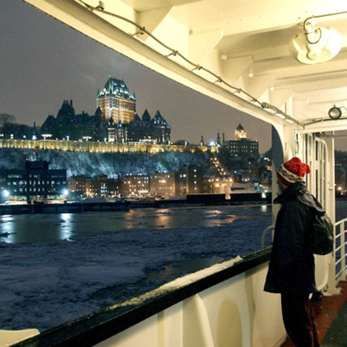 traverse_quebec___levis_1_h
