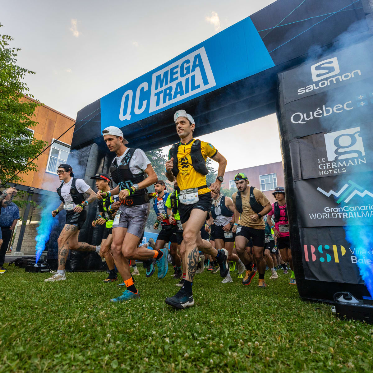 Départ au Québec Mega Trail.