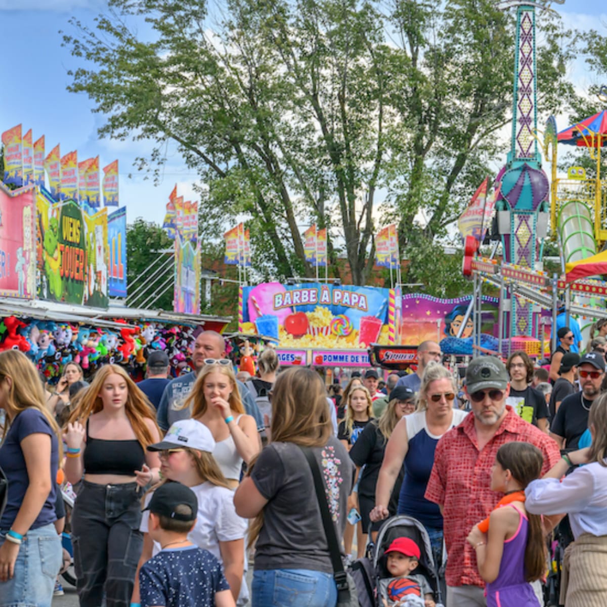 Foule à l'exposition agricole de St-Hyacinthe.
