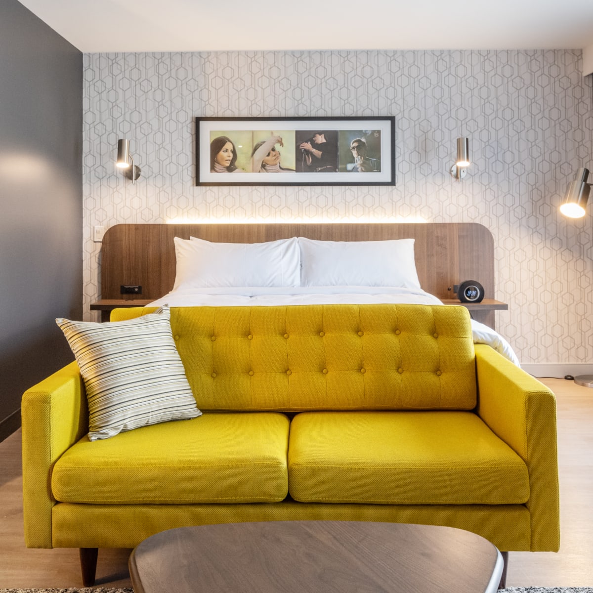Intérieur d’une chambre à l’Hôtel Verso.