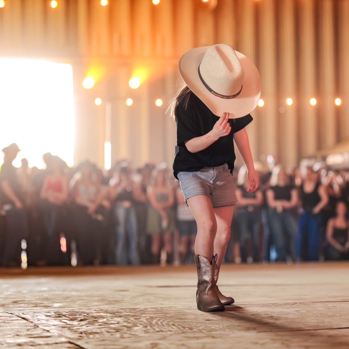 Danse en ligne.