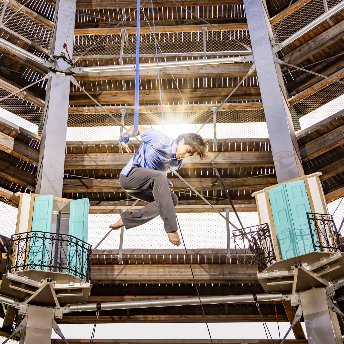 Spectacle de cirque aérien - Sentier des cimes