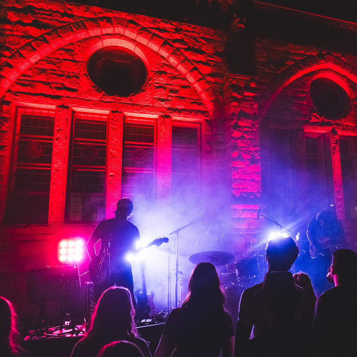 Performance musicale au Festival Sherblues.