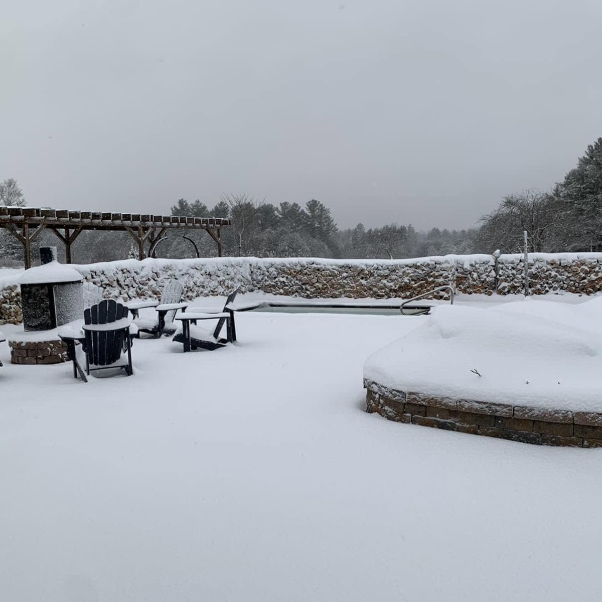 Journée enneigée au Spa Champêtre La Belle Blanche en Montérégie.