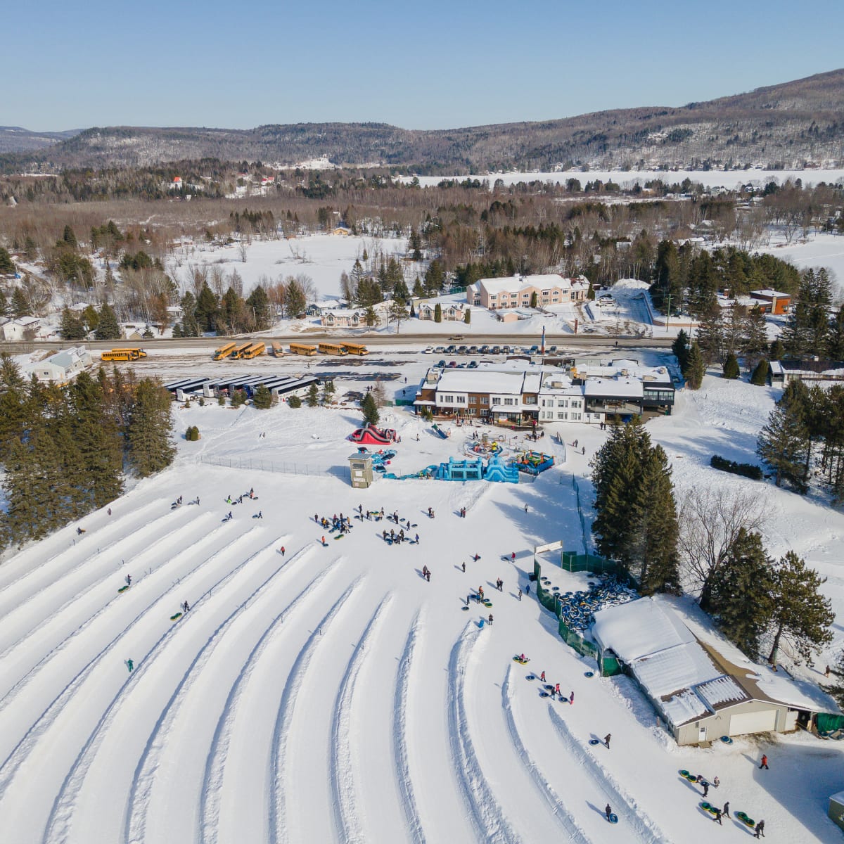 Vue aérienne de Super Glissades Matha.