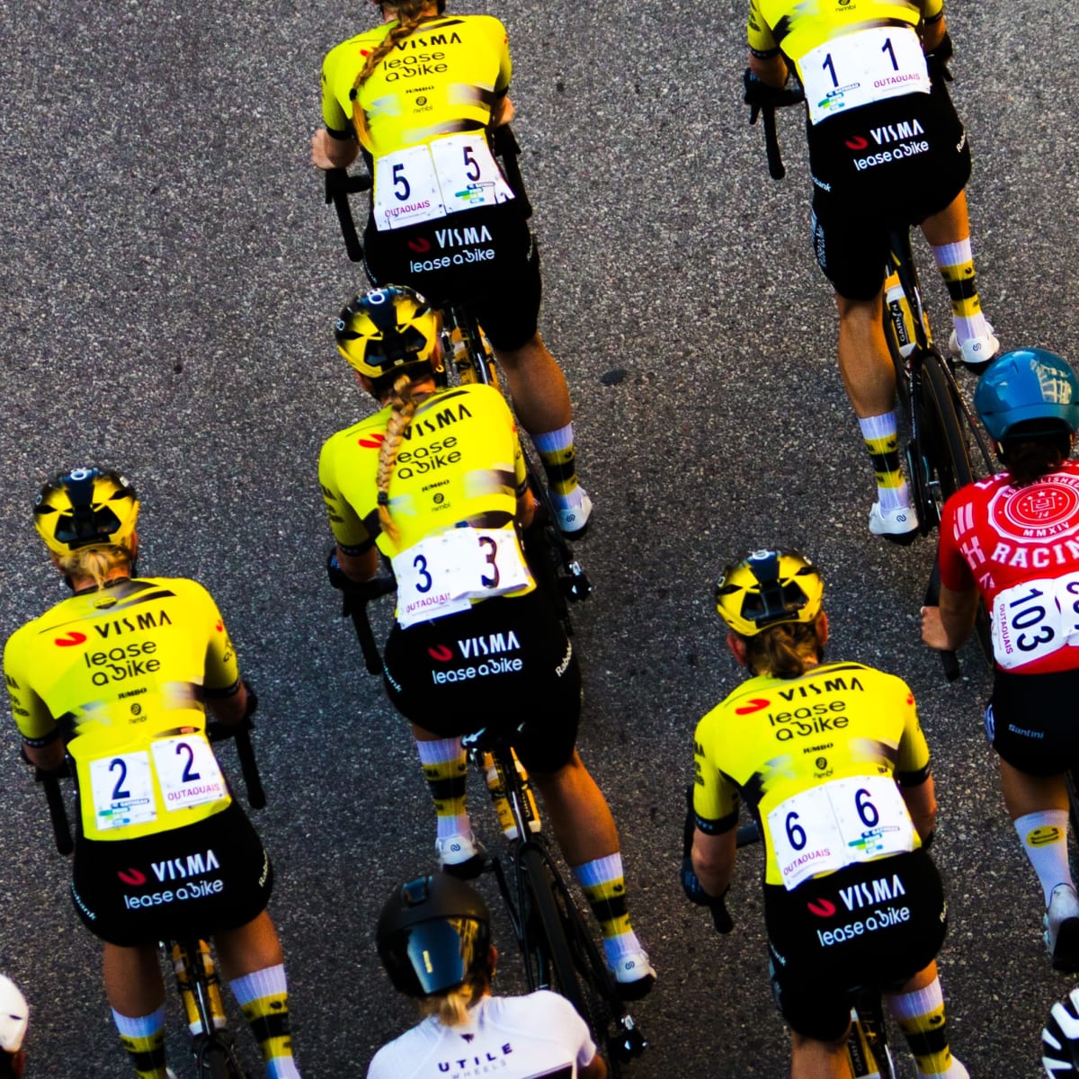 Cyclistes au Tour de Gatineau.
