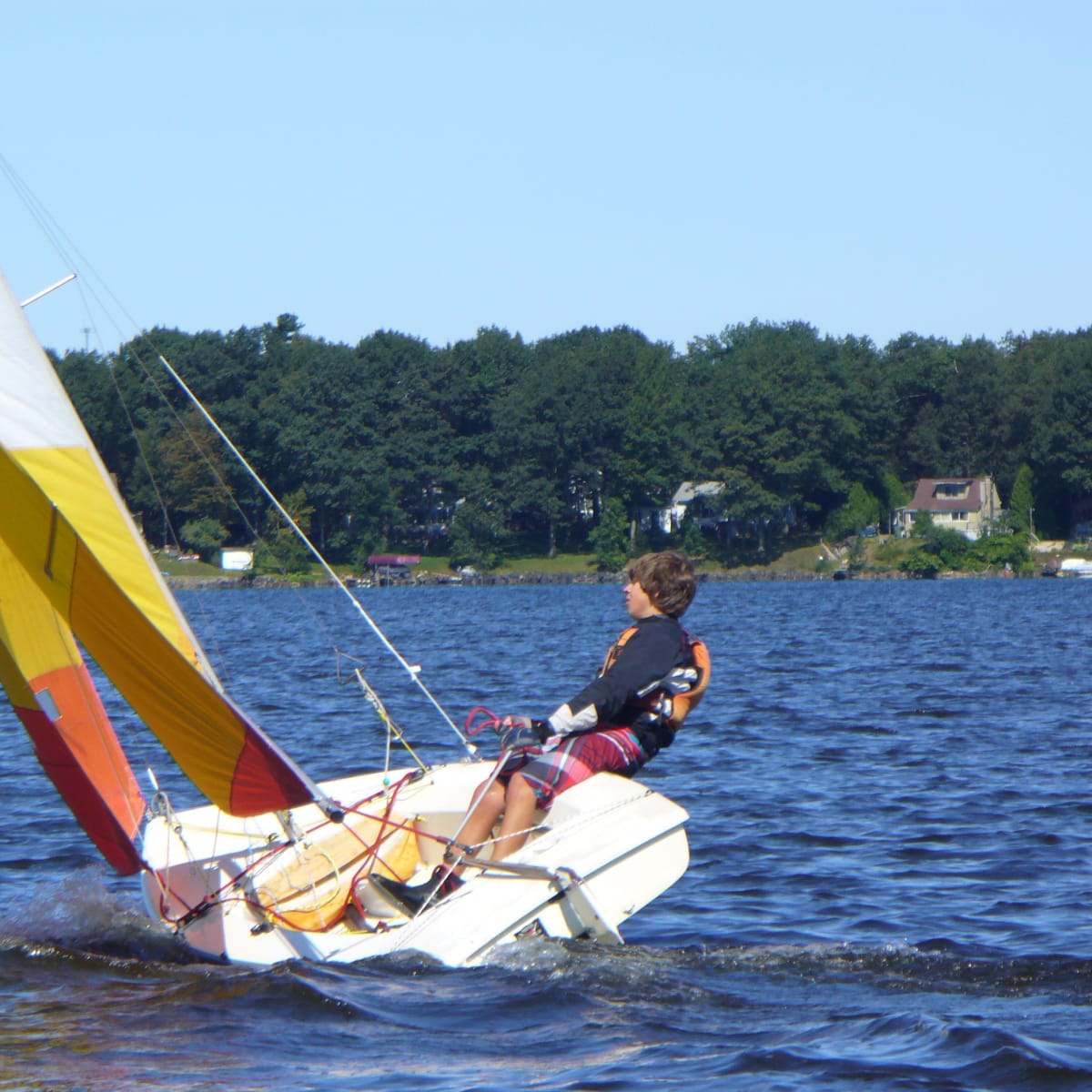 Tourisme Drummondville young man sailing