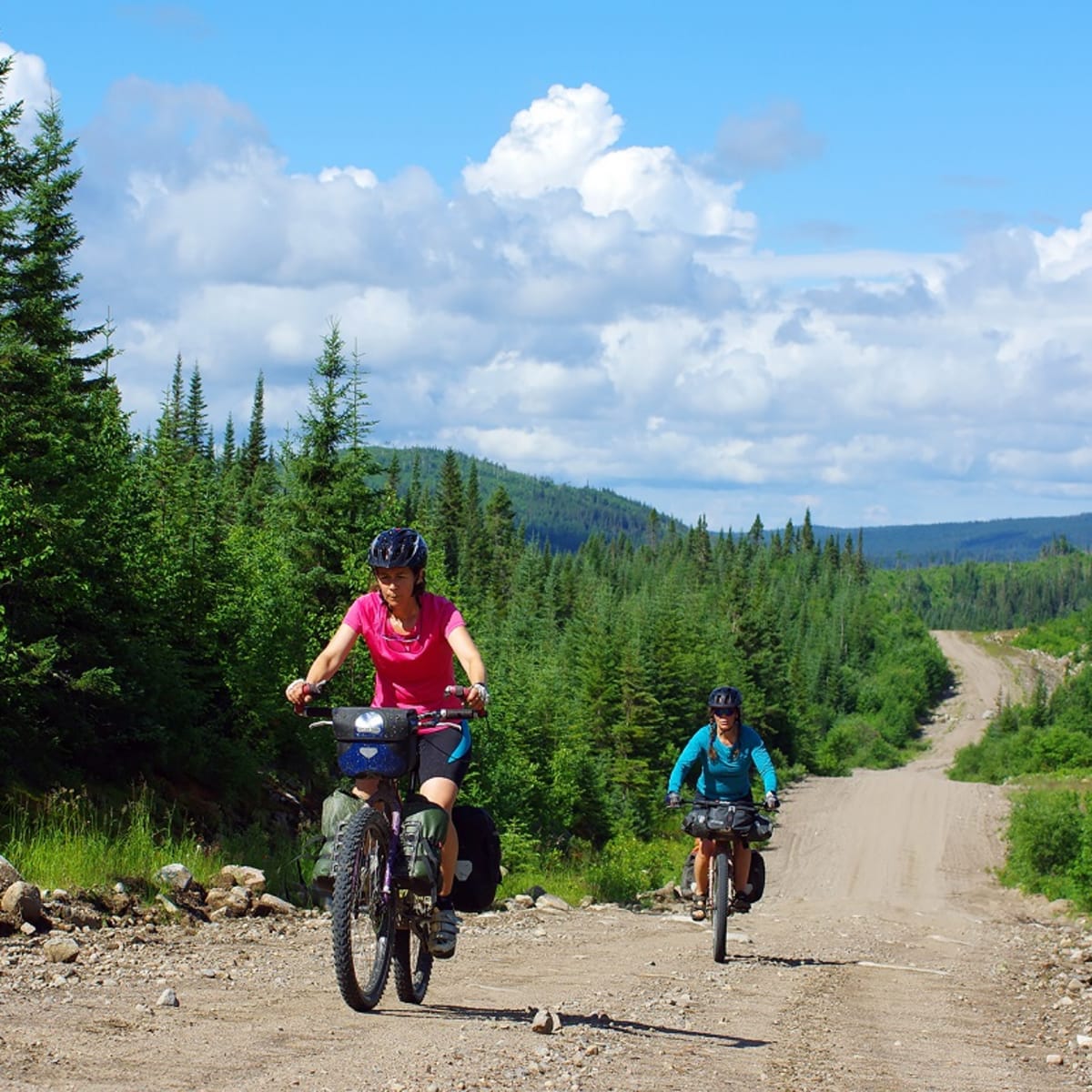 Vélo dans la Jacques-Cartier.