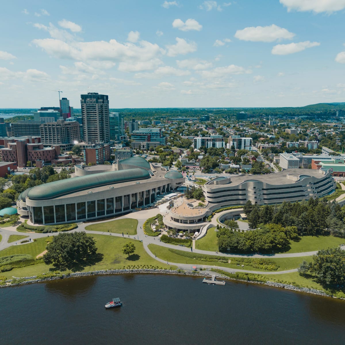 Vue aérienne de Gatineau.