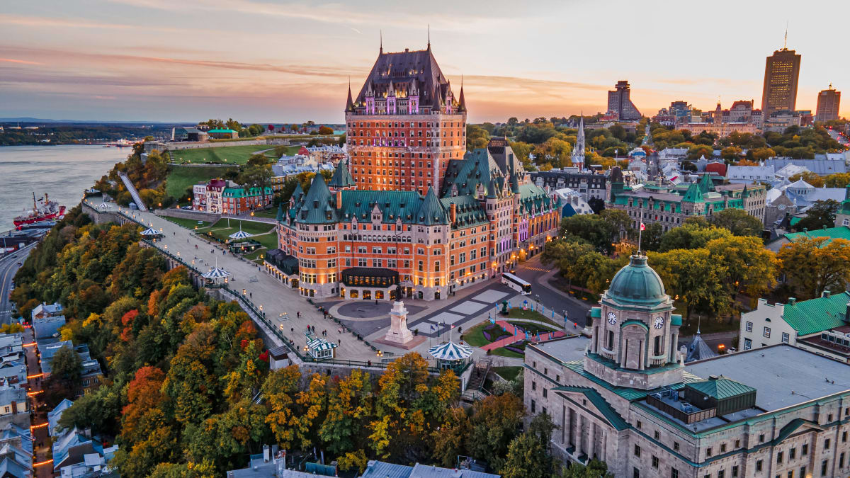 Château Frontenac à l'automne.