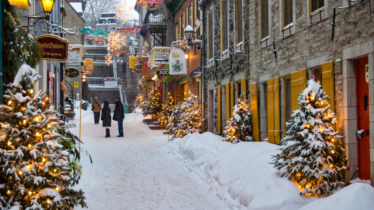 Quartier Petit Champlain sous la neige.