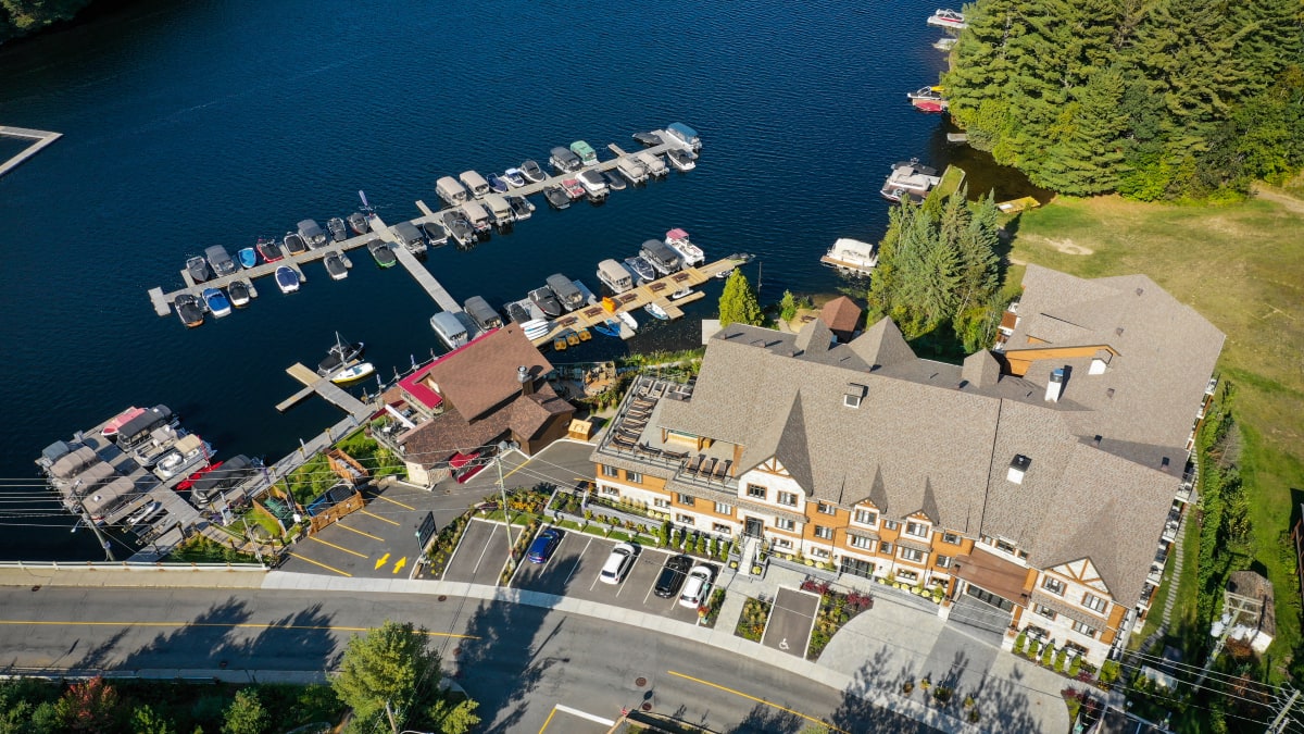 Aerial view of the Viking Resort buildings and the marina.