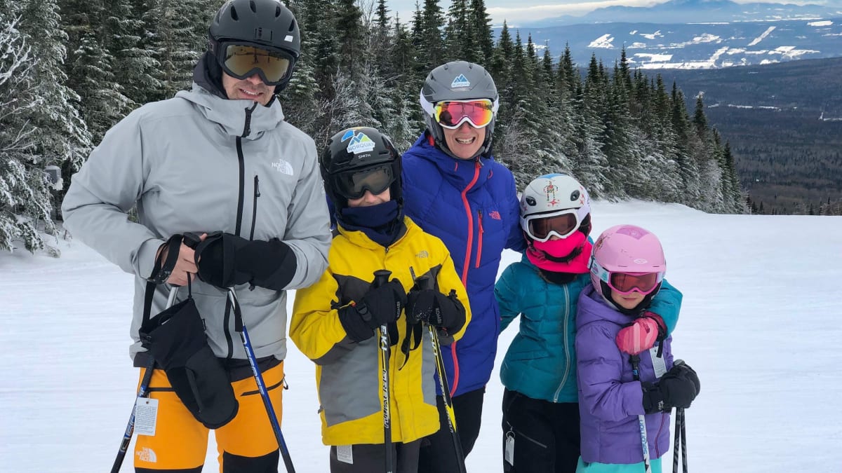 Famille en ski au Mont Grand-Fonds