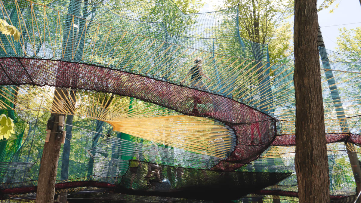 Trampolines géants au Upla à Arbraska.