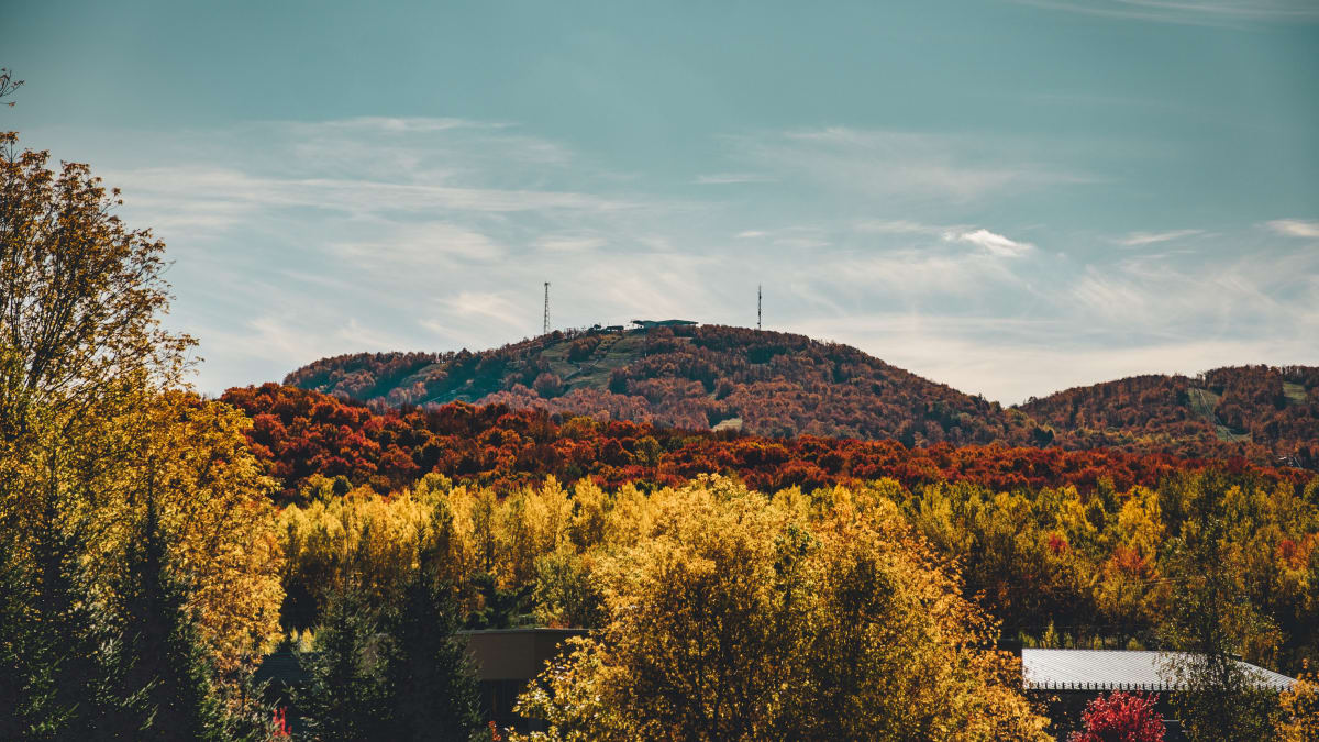 Bromont mountain in the fall.