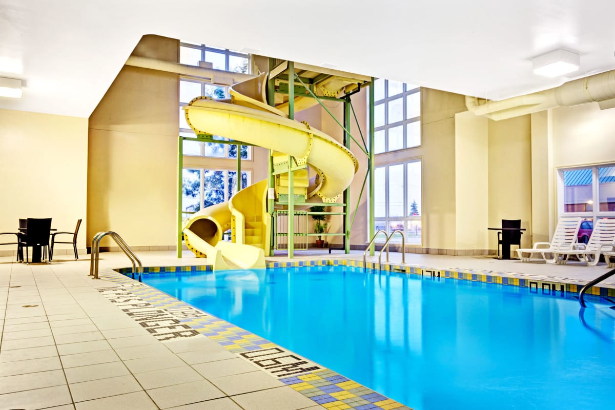 Water slide at Super 8 Saint-Jérôme.The water slide at the Super 8 Saint-Jérôme is sure to be a hit with kids!