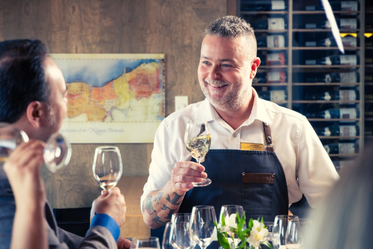 Dégustation de vins avec sommelier.