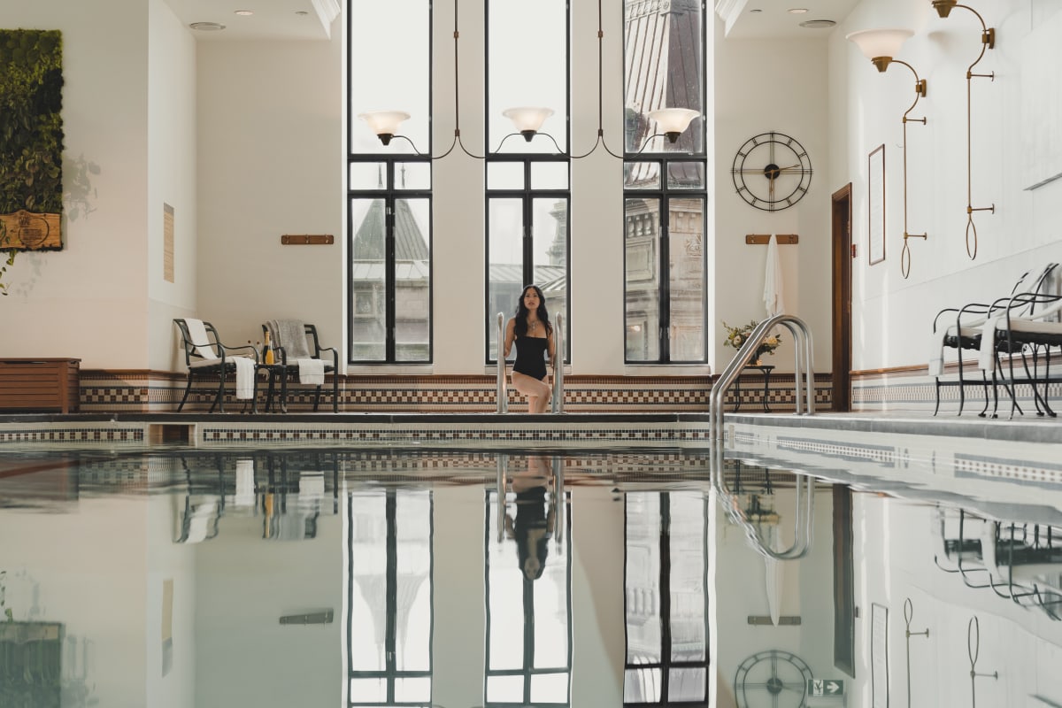 Piscine intérieure du Château Frontenac.