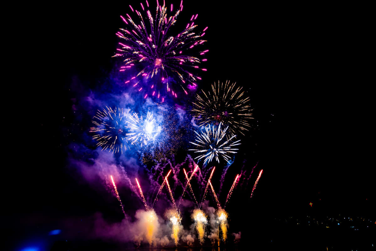 Feux d'artifices à la Fête du Lac des Nations.