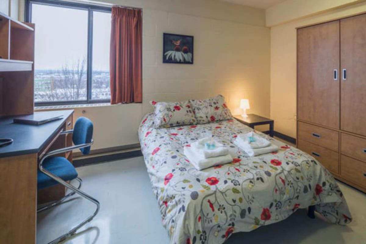 universite_de_sherbrooke_1
