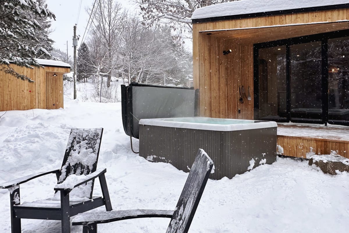 Mini chalet avec spa.