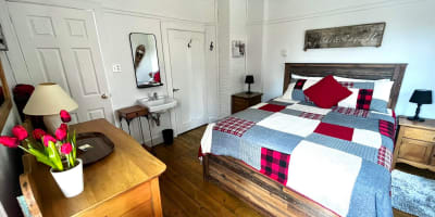 Une chambre de l'Auberge musicale Pour un Instant.