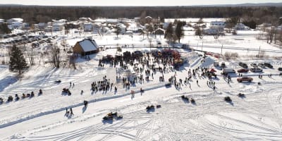 Vue aérienne du Carnaval D'hiver du lac a la tortue.