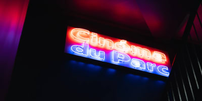 Illuminated sign of the Cinéma du Parc.
