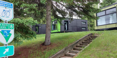 Coolbox près de la Véloroute des bleuets. 