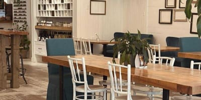 Dining room. 