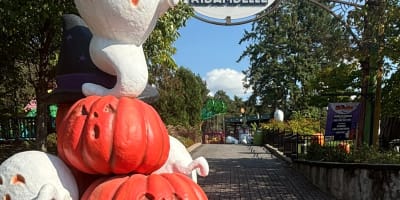 La Ronde: pumpkin festival.